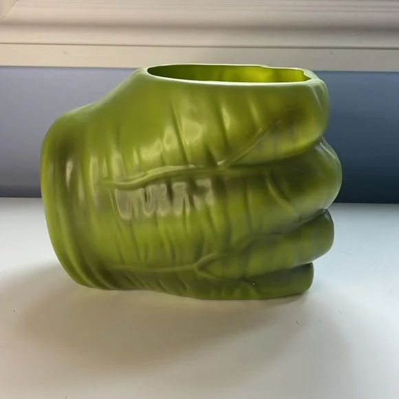 Hulk container - Picture 2 of 4